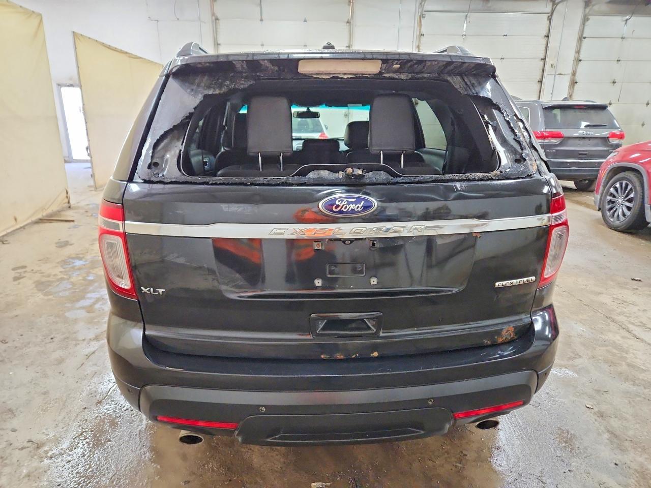 2014 Ford Explorer Xlt - Image 6