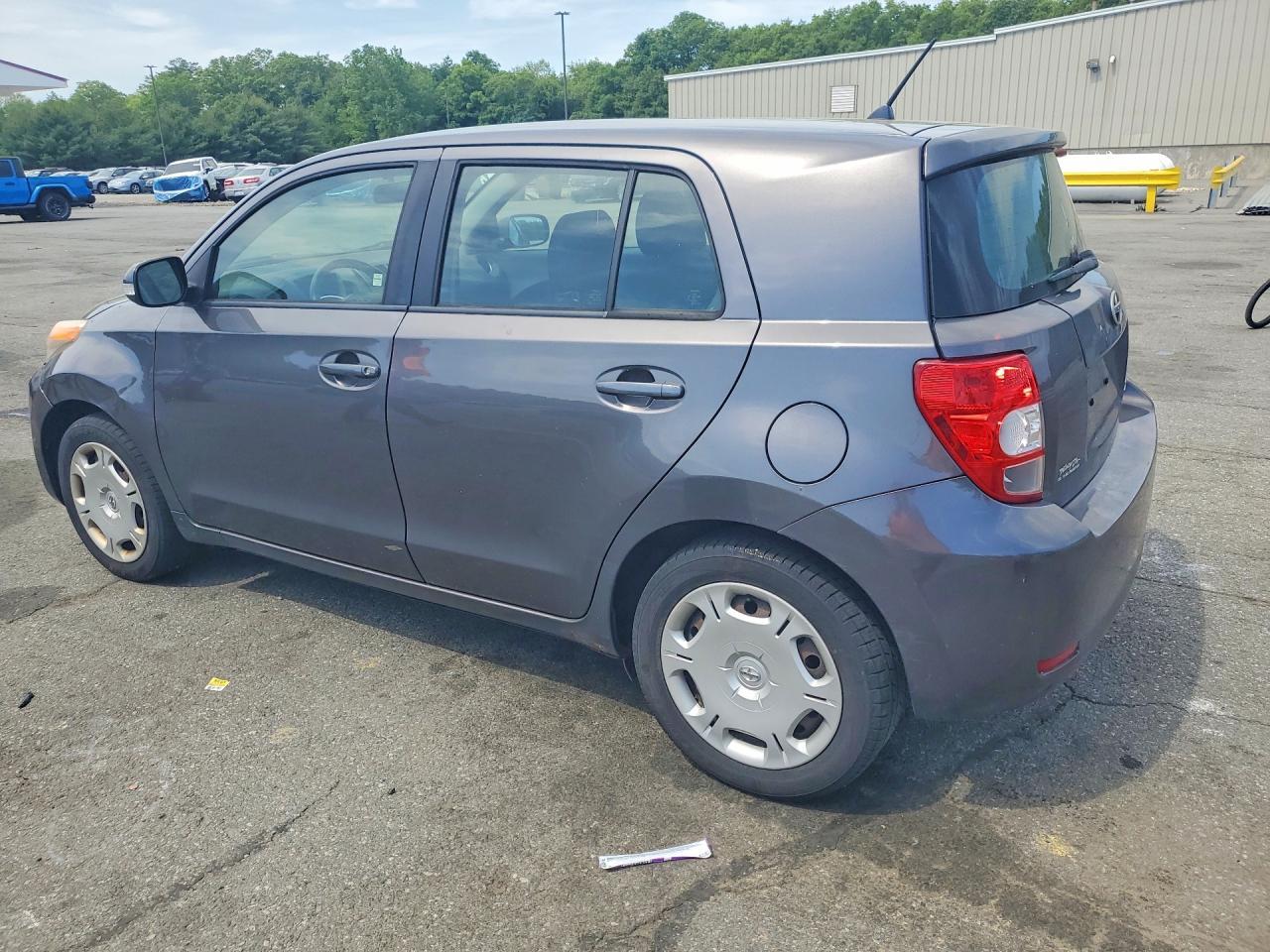 2010 Scion Xd Base - Фото 2