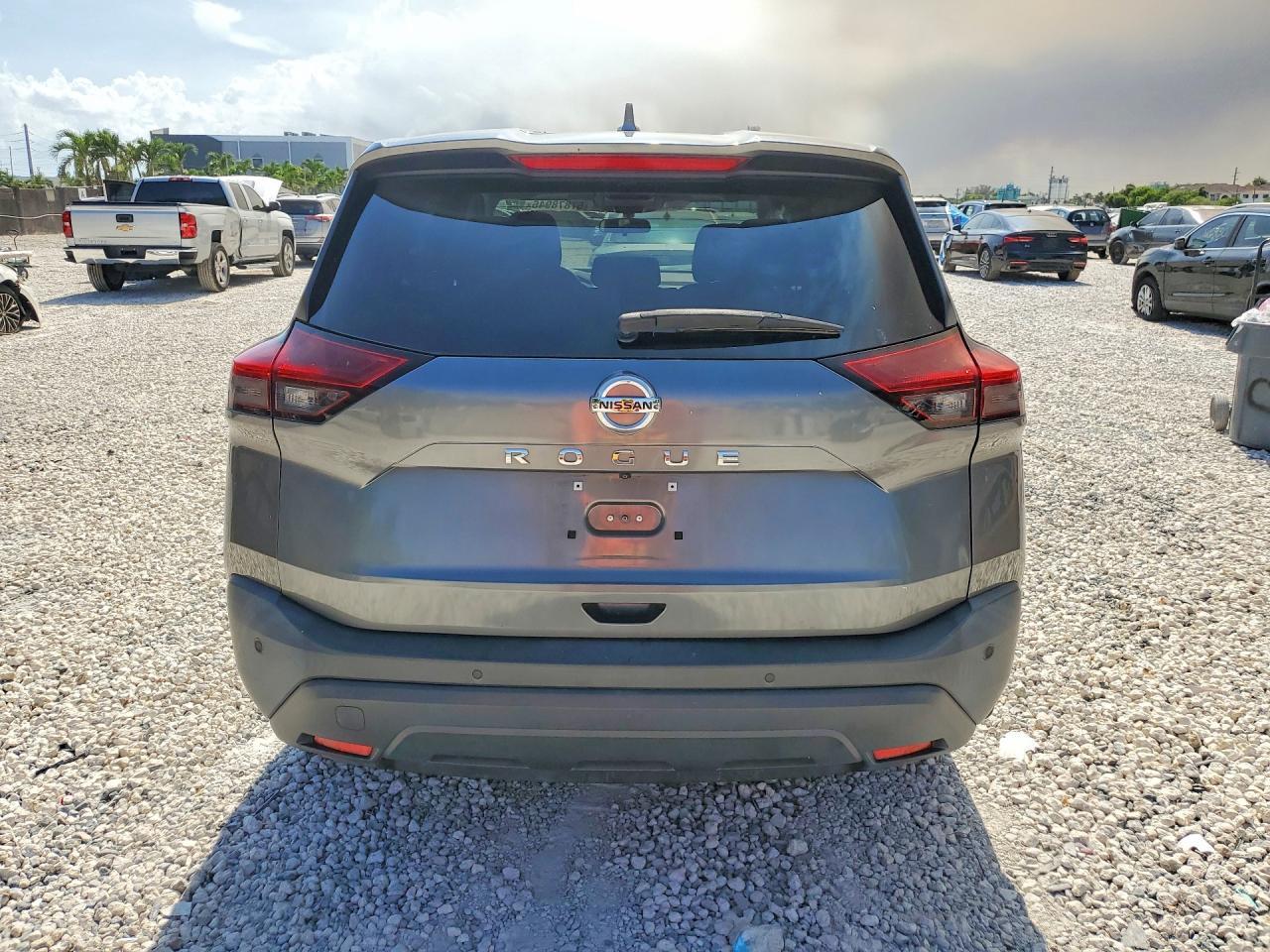 2021 Nissan Rogue S - Фото 6
