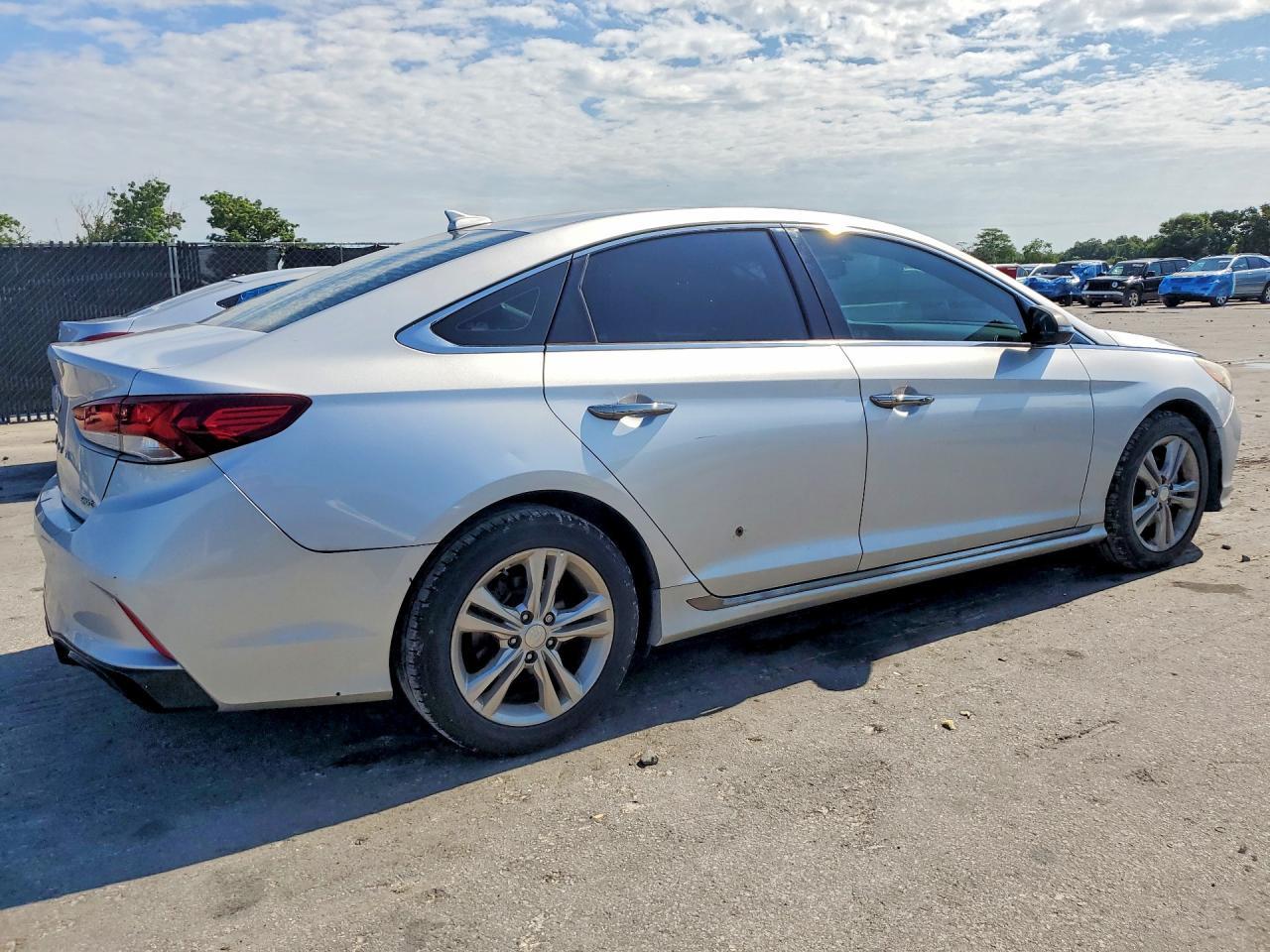 2018 Hyundai Sonata Sport - Фото 3