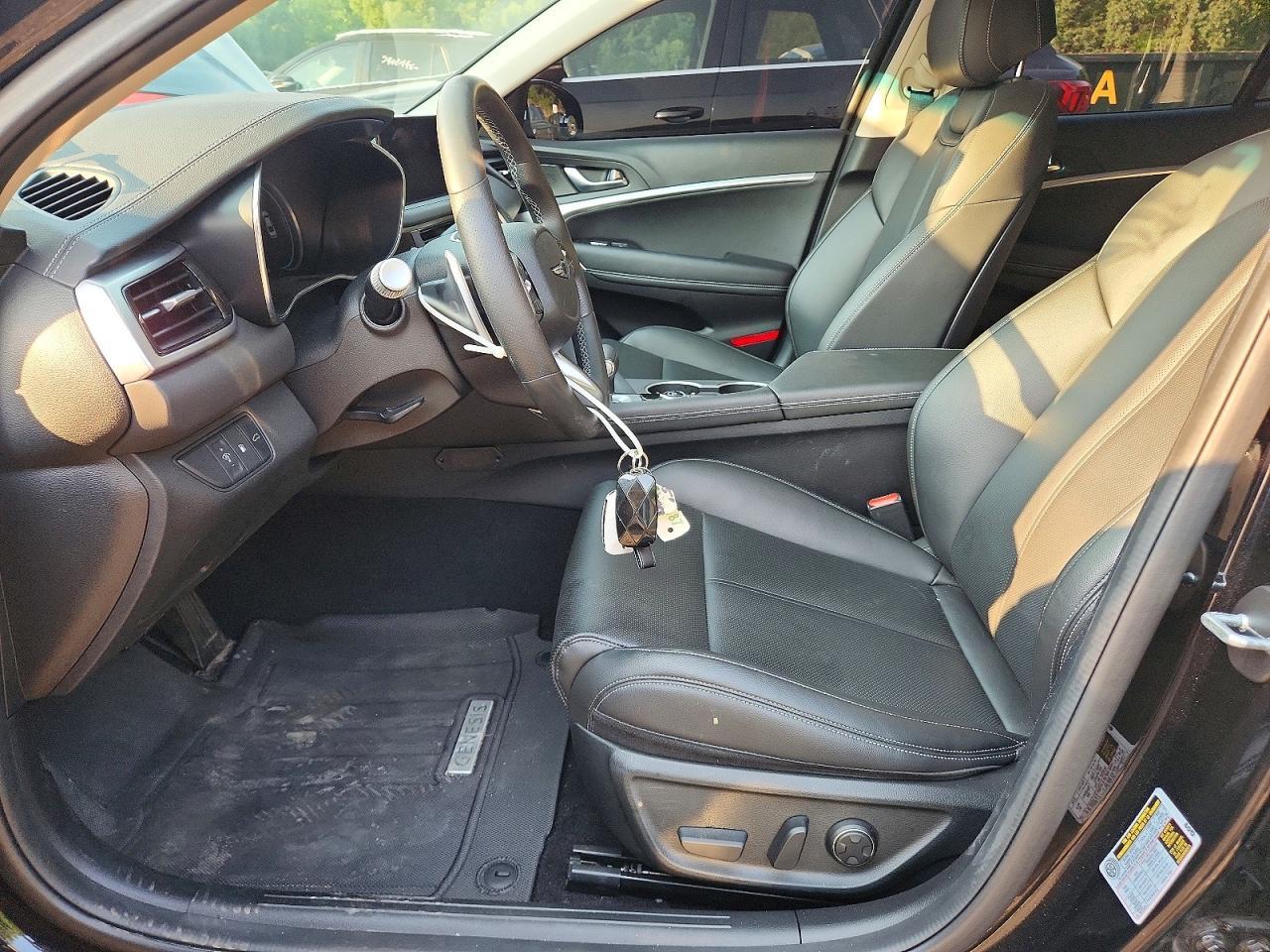 2025 Genesis G70 2.5T Standard - Фото 7