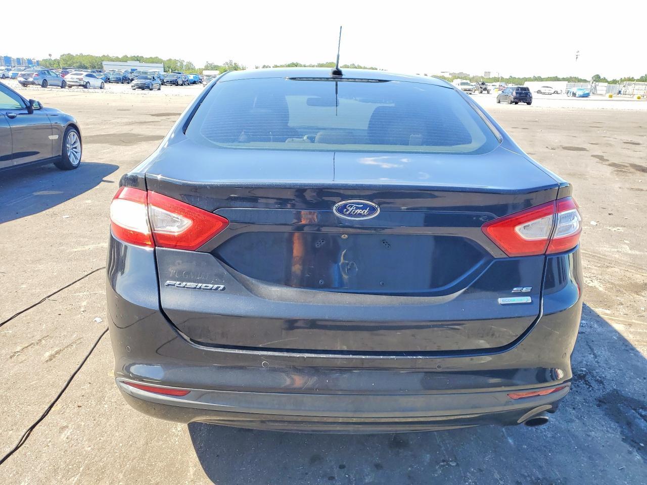 2015 Ford Fusion Se - Image 6