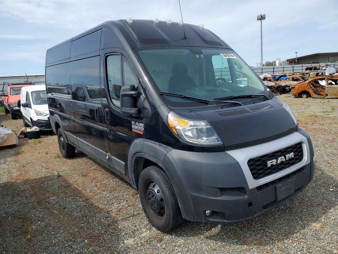 2021 Ram Promaster 1500 Delivery Van - Фото 4
