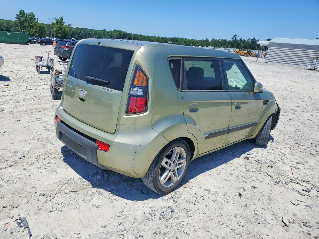 2010 Kia Soul + - Фото 3