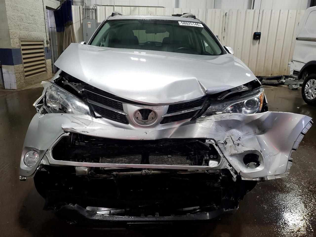 2014 Toyota Rav4 Xle - Image 5