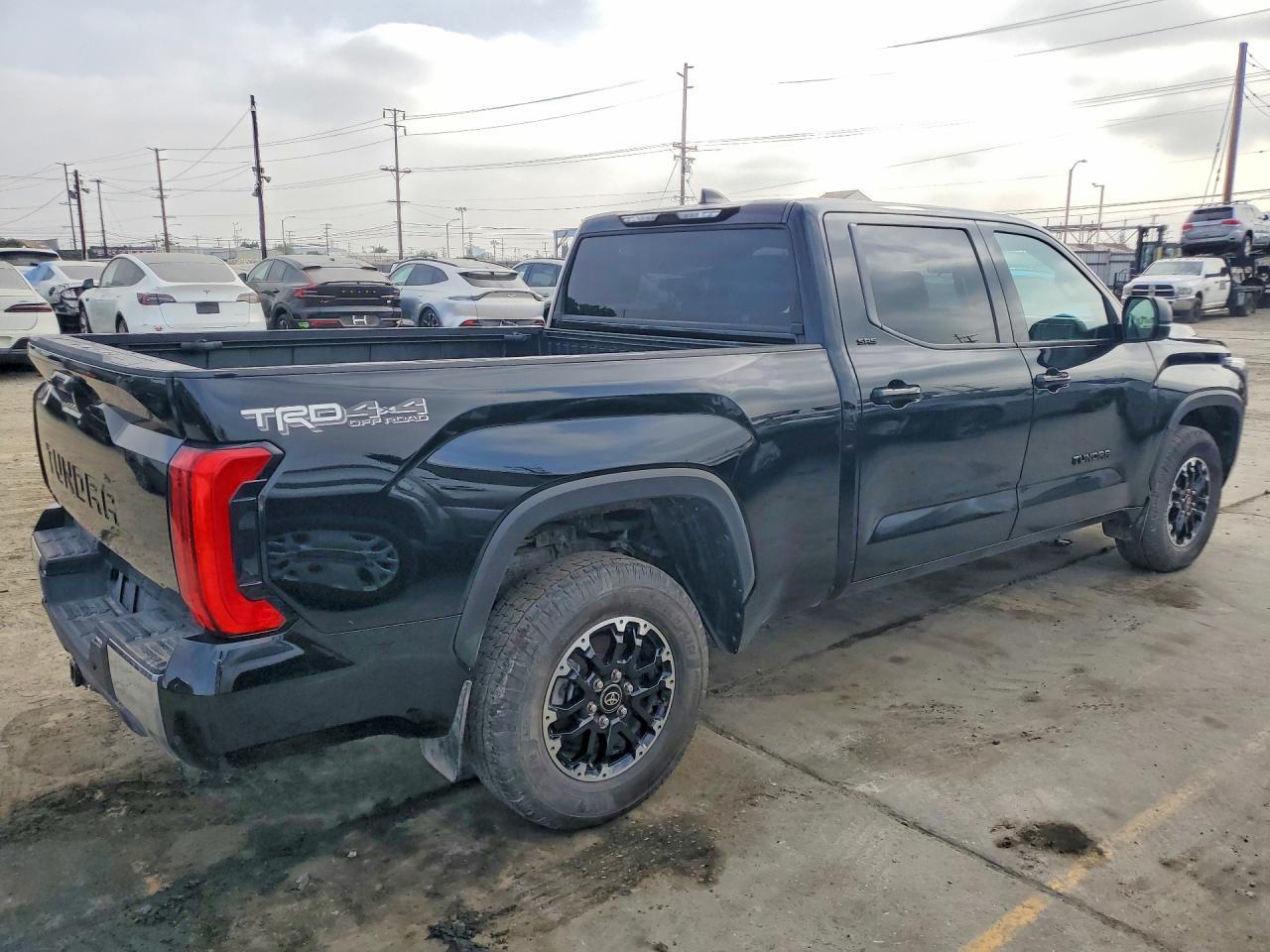 2025 Toyota Tundra Crewmax Sr5 - Фото 3