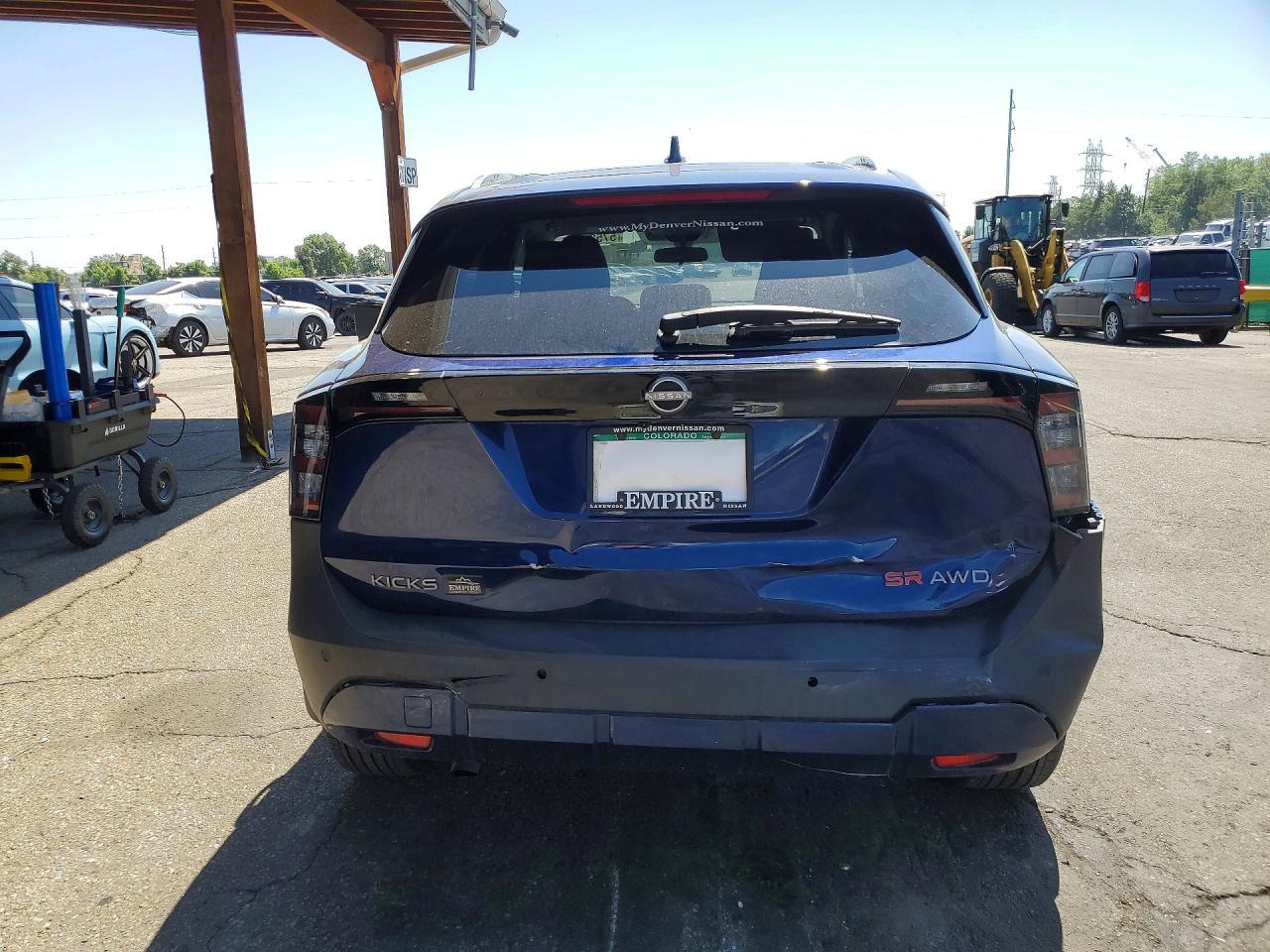 2025 Nissan Kicks Sr - Фото 6