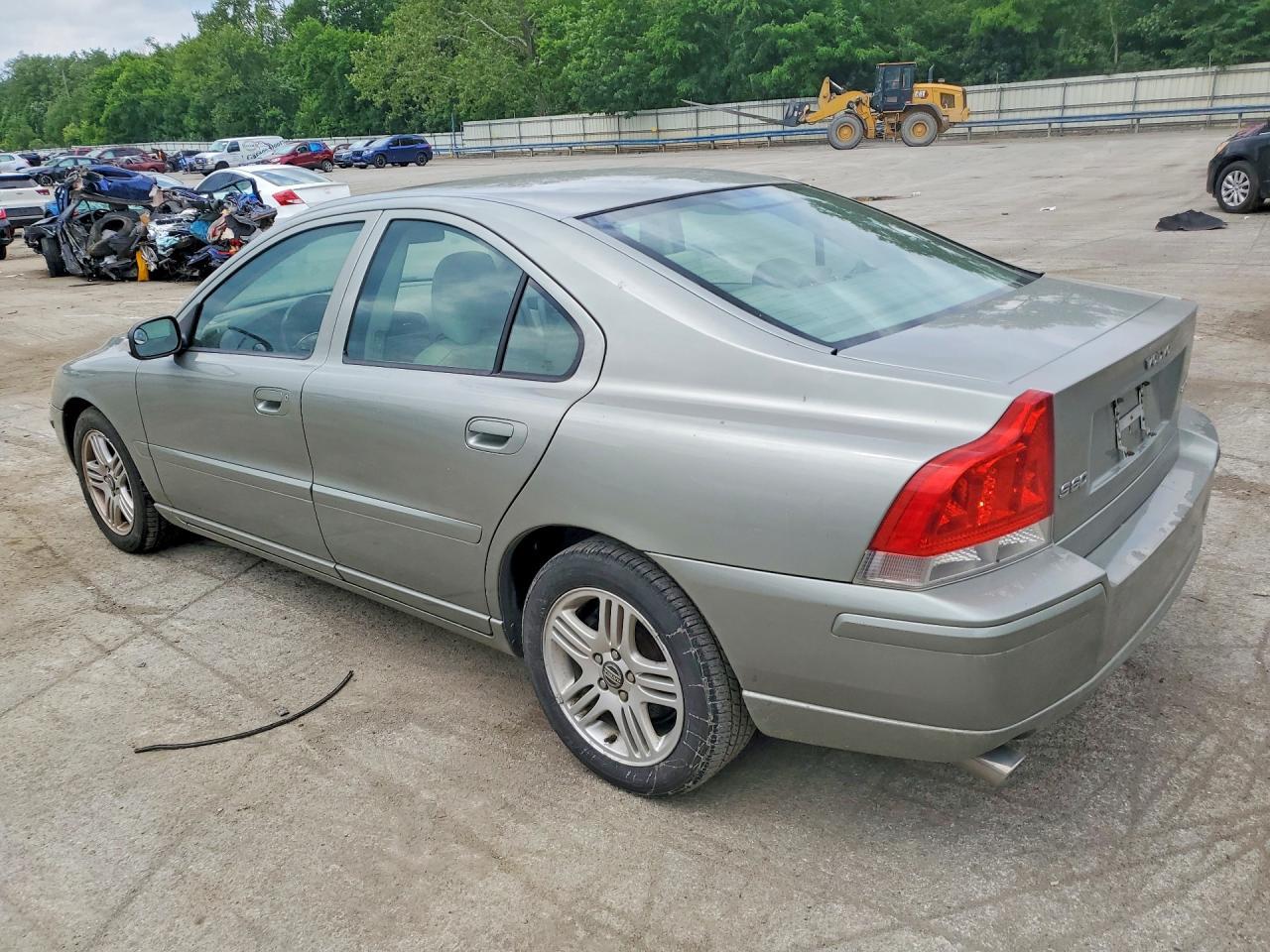 2008 Volvo S60 2.5T - Image 2