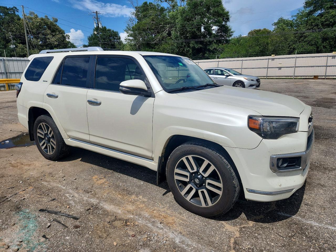 2019 Toyota 4Runner Limited - Image 4