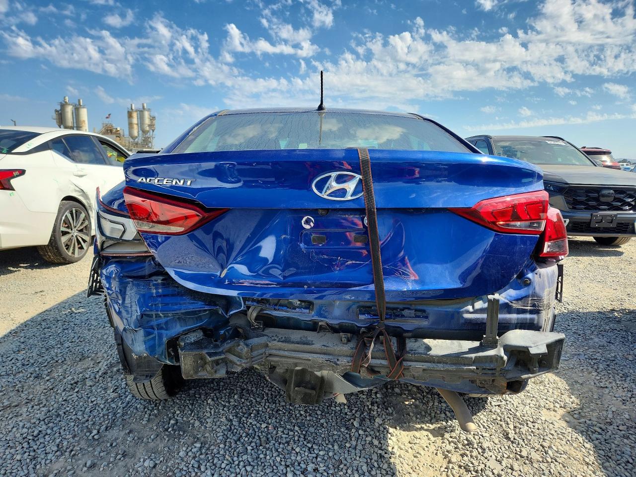 2022 Hyundai Accent Se - Фото 6