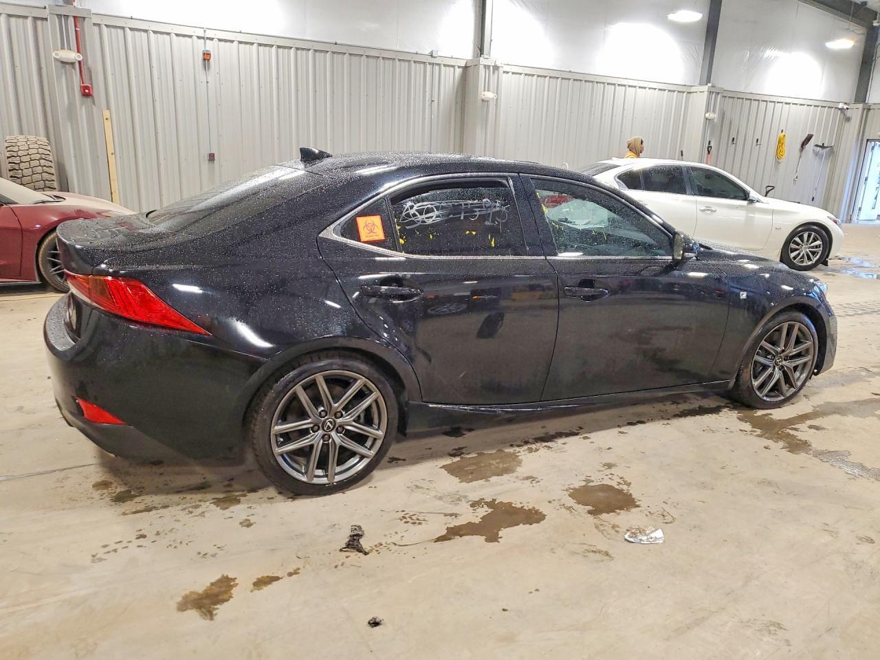 2019 Lexus Is 300 - Фото 3
