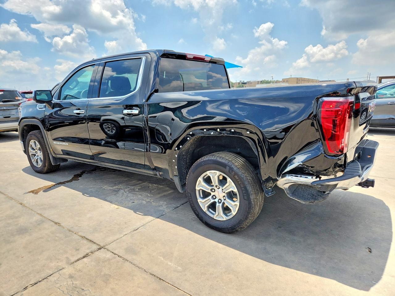 2025 GMC Sierra C1500 Slt - Фото 2