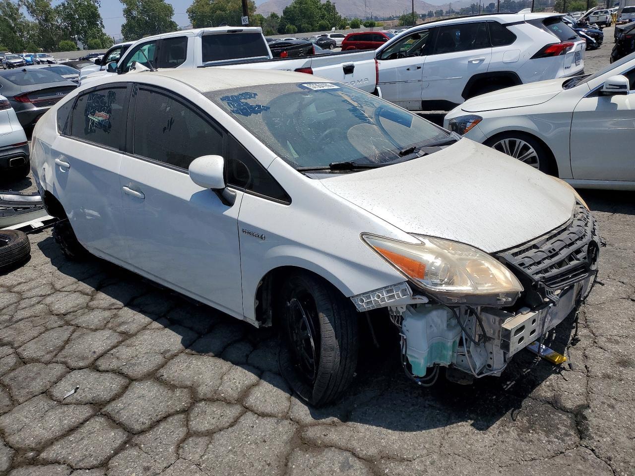 2014 Toyota Prius Two - Фото 4