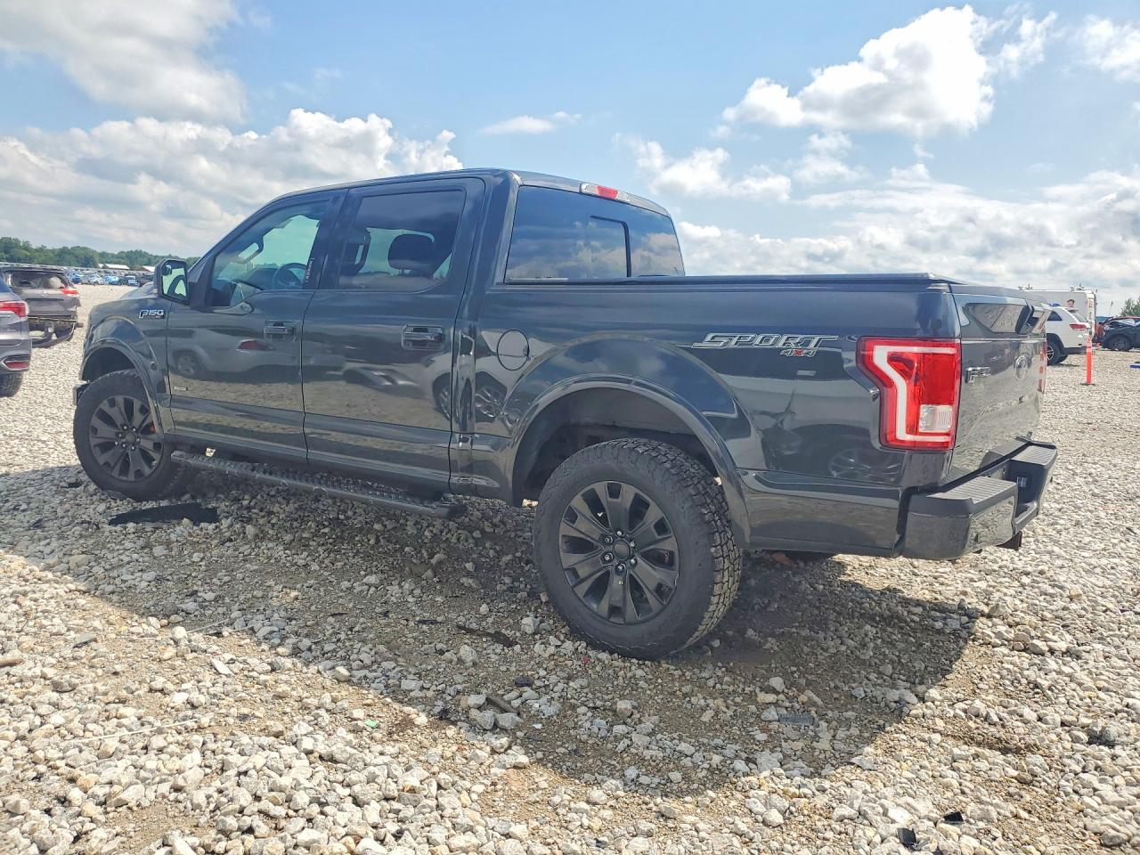 2016 Ford F150 Supercrew - Фото 2