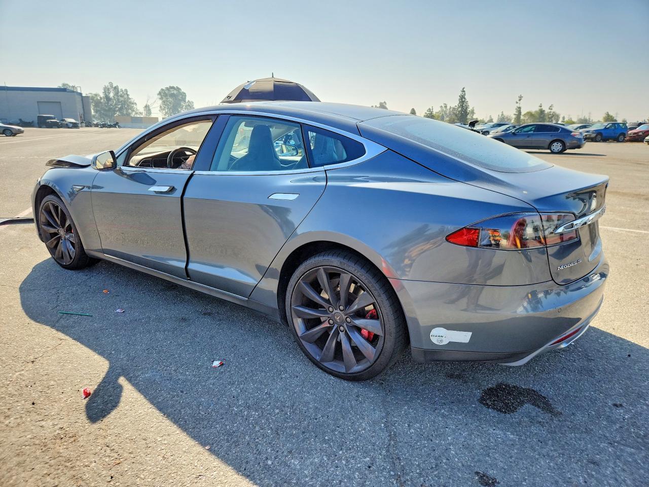 2014 Tesla Model S - Фото 2