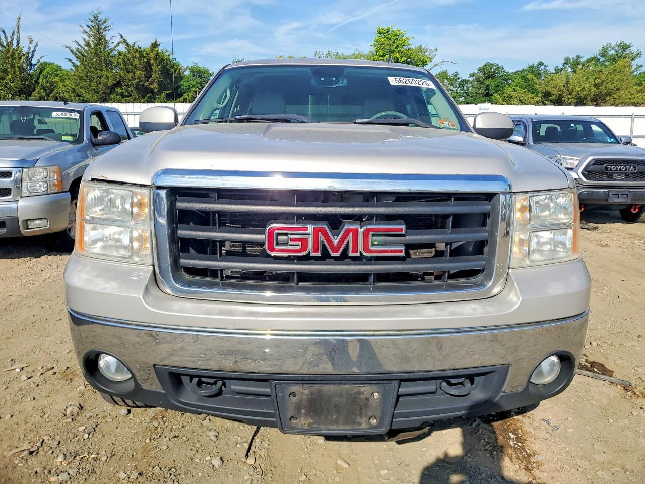 2007 GMC New Sierra K1500 - Фото 5