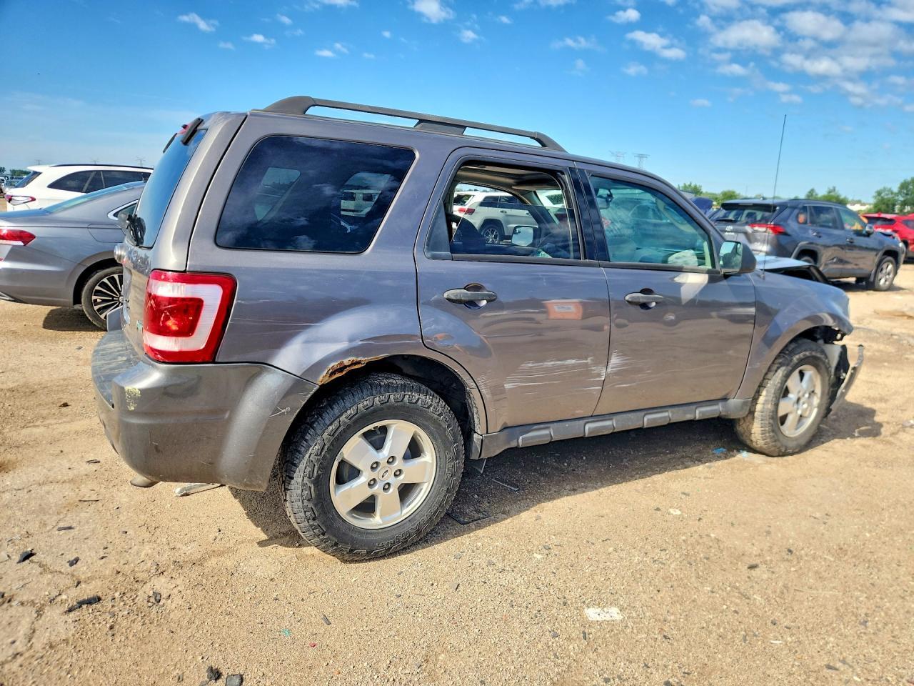 2012 Ford Escape Xlt - Фото 3