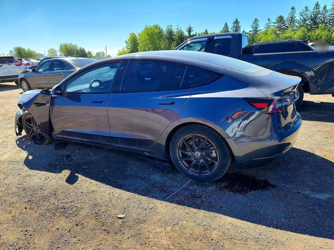 2023 Tesla Model 3 - Image 2