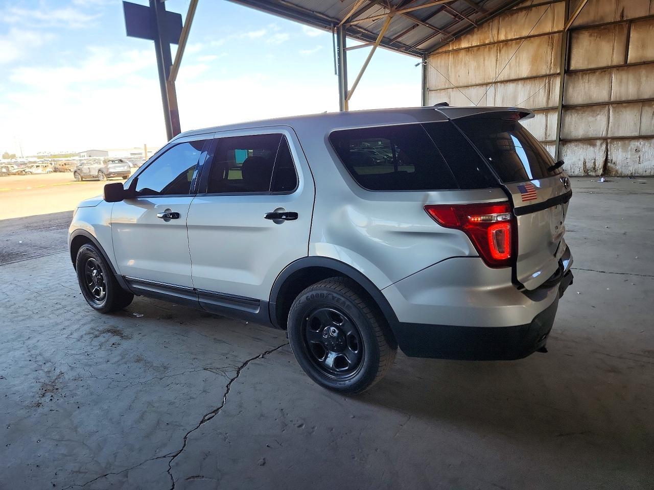 2013 Ford Explorer Xlt - Image 2