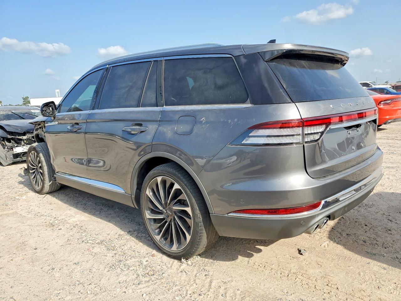 2022 Lincoln Aviator Reserve - Фото 2
