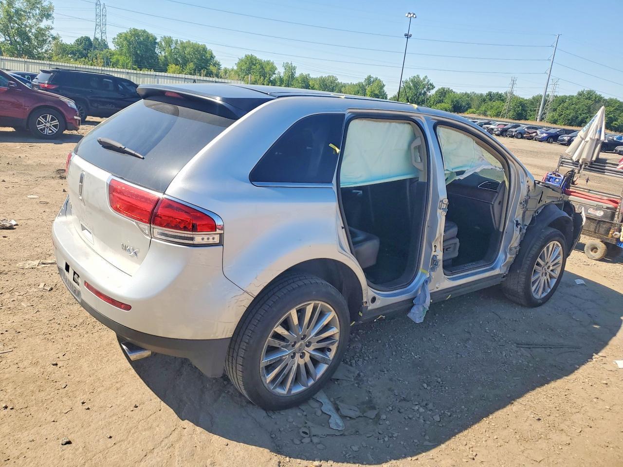 2012 Lincoln Mkx - Image 3