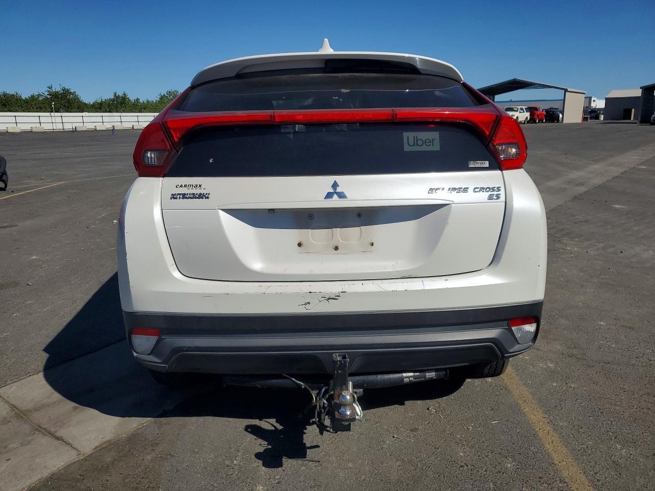 2019 Mitsubishi Eclipse Cross Es - Image 6