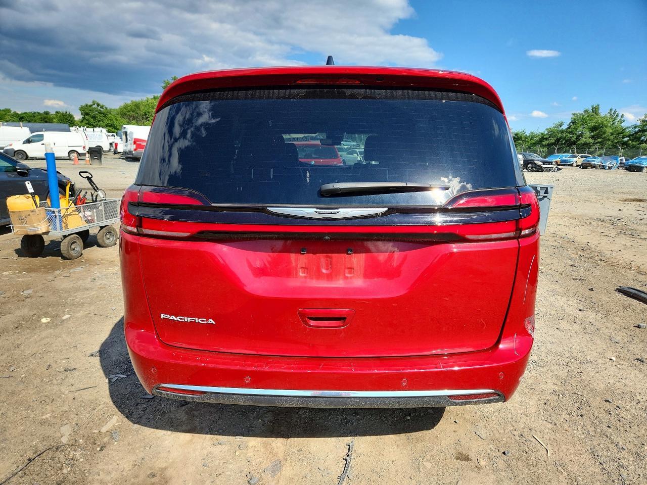 2025 Chrysler Pacifica Select - Фото 6