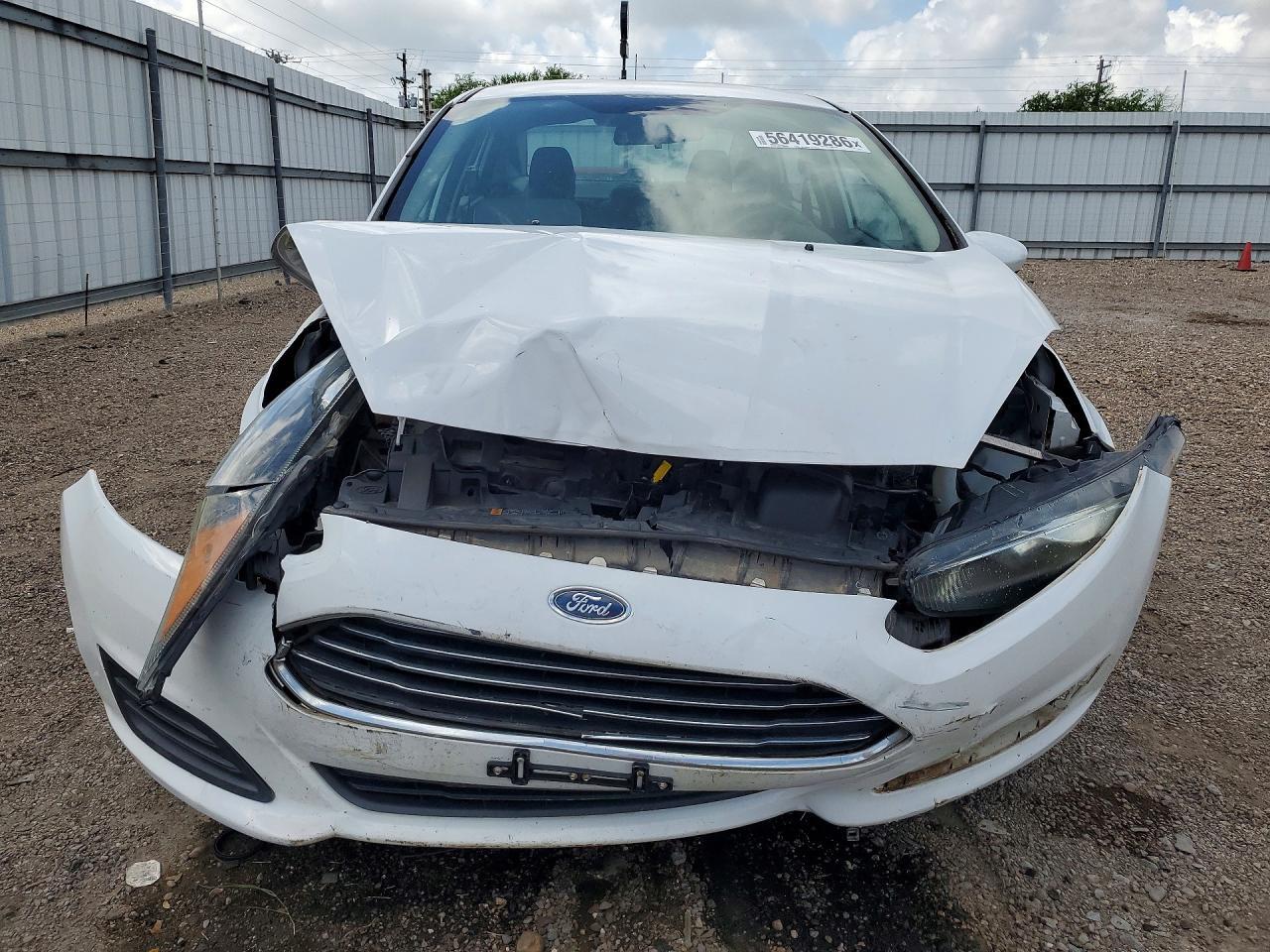 2019 Ford Fiesta Se - Фото 5