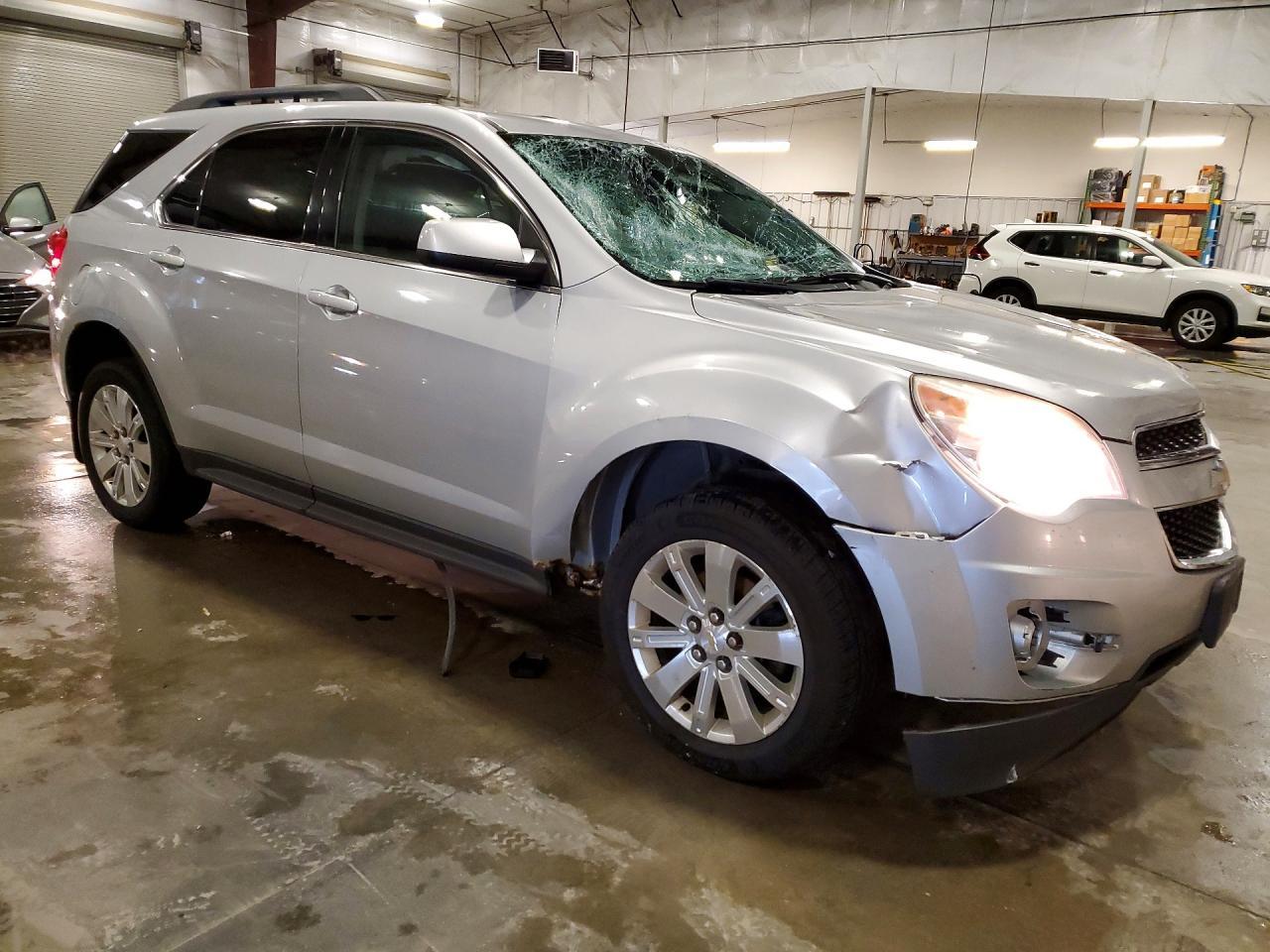 2010 Chevrolet Equinox Lt - Image 4