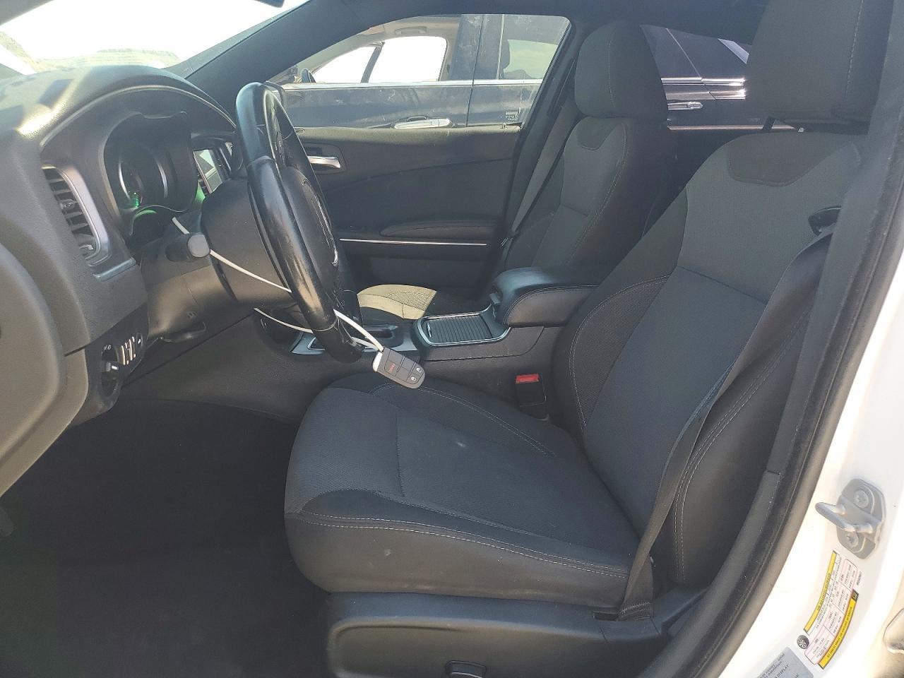 2017 Dodge Charger Se - Image 7