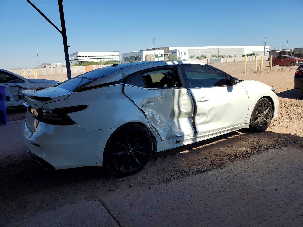 2021 Nissan Maxima Sr - Image 3