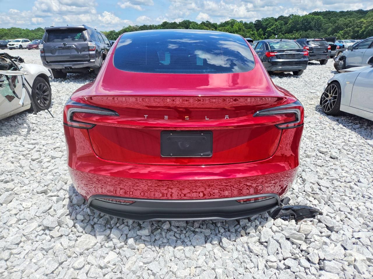 2024 Tesla Model 3 - Фото 6