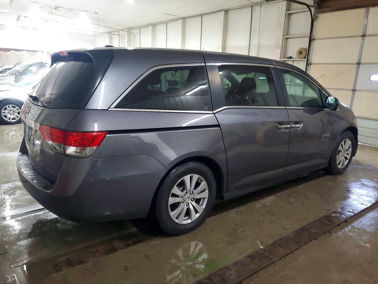 2015 Honda Odyssey Exl - Image 3