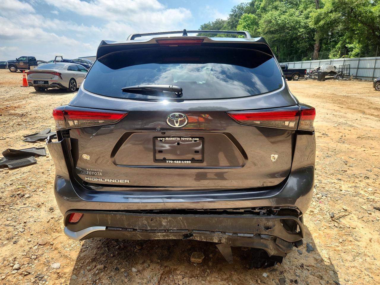 2022 Toyota Highlander Xse - Image 6