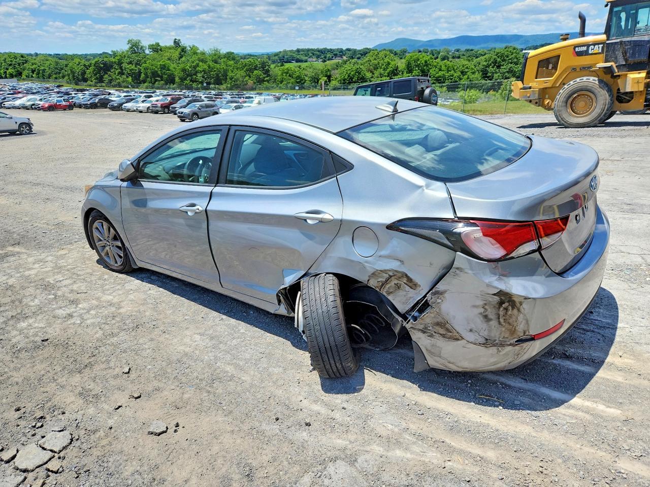 2016 Hyundai Elantra Se - Image 2
