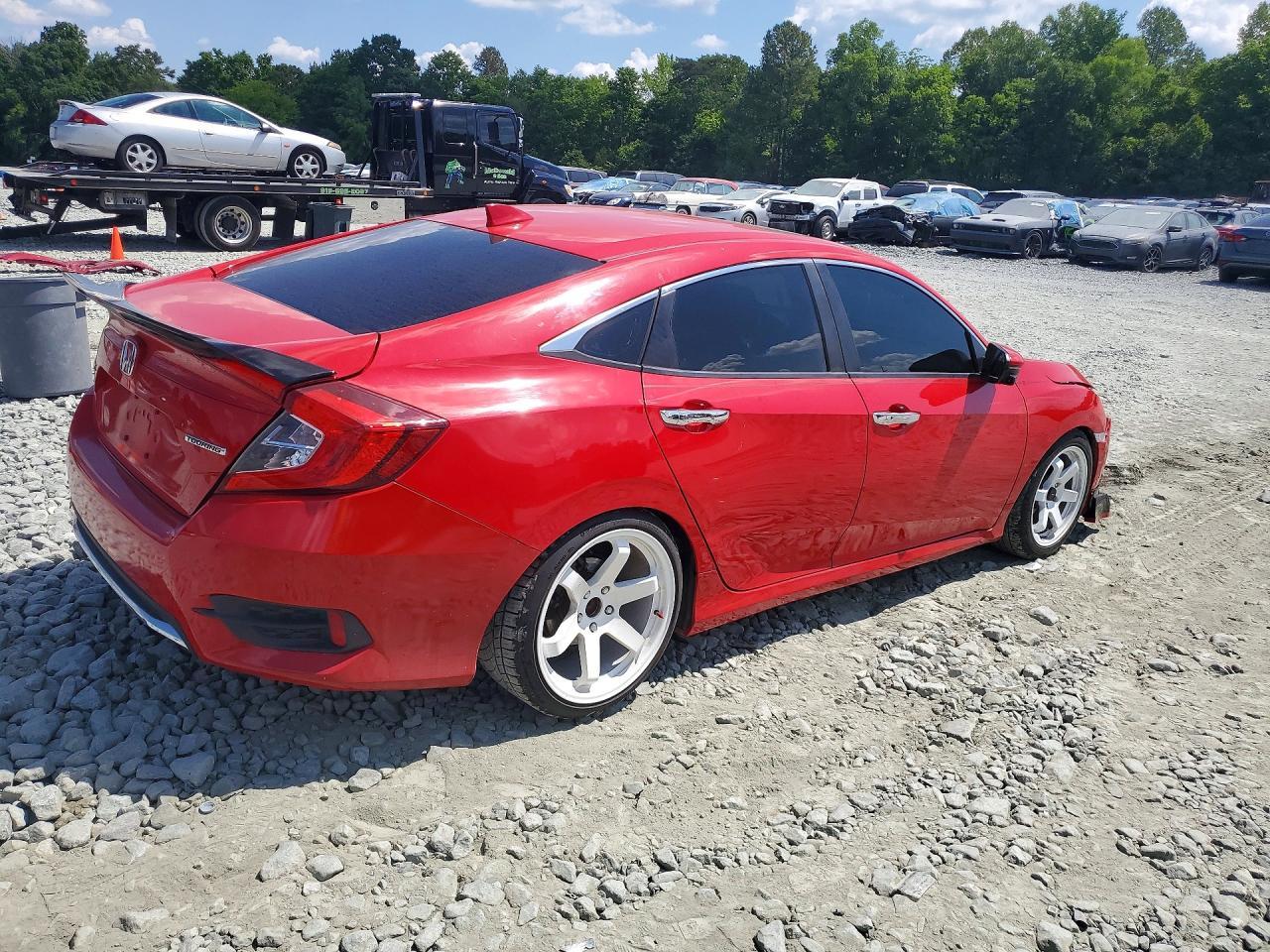 2018 Honda Civic Touring - Image 3