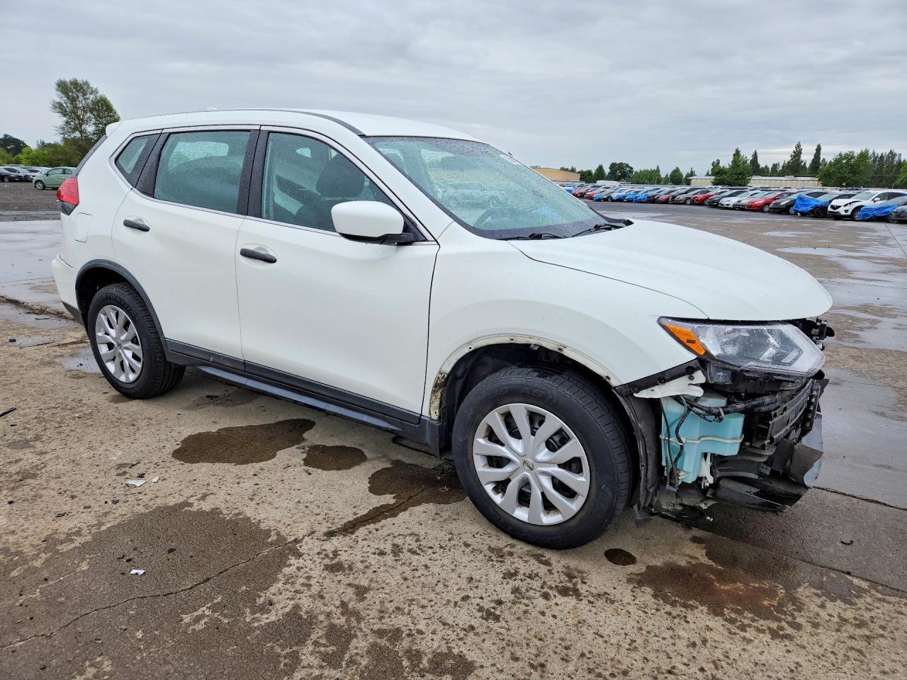 2017 Nissan Rogue S - Фото 4