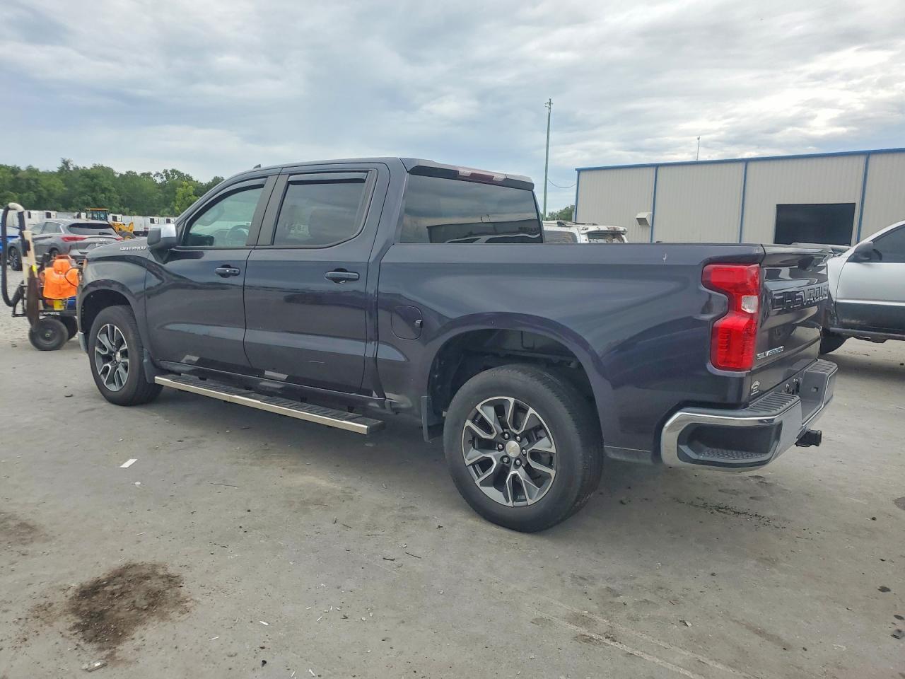 2023 Chevrolet Silverado C1500 Lt - Image 2