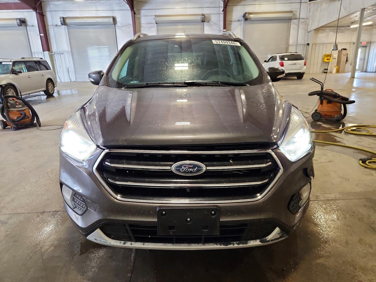2017 Ford Escape - Фото 5