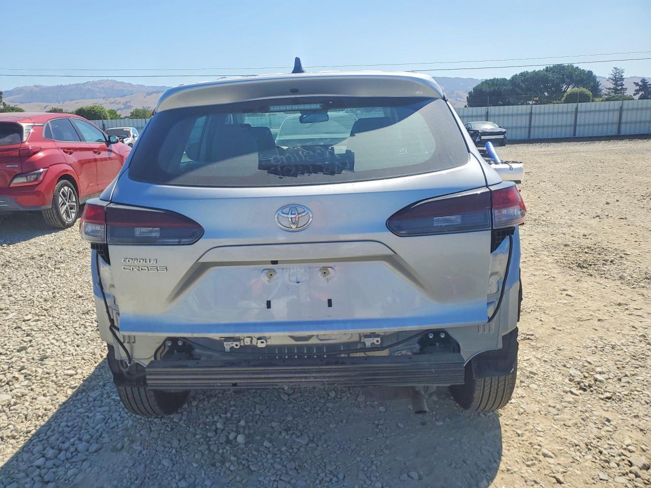 2026 Toyota Corolla Cross L - Фото 6