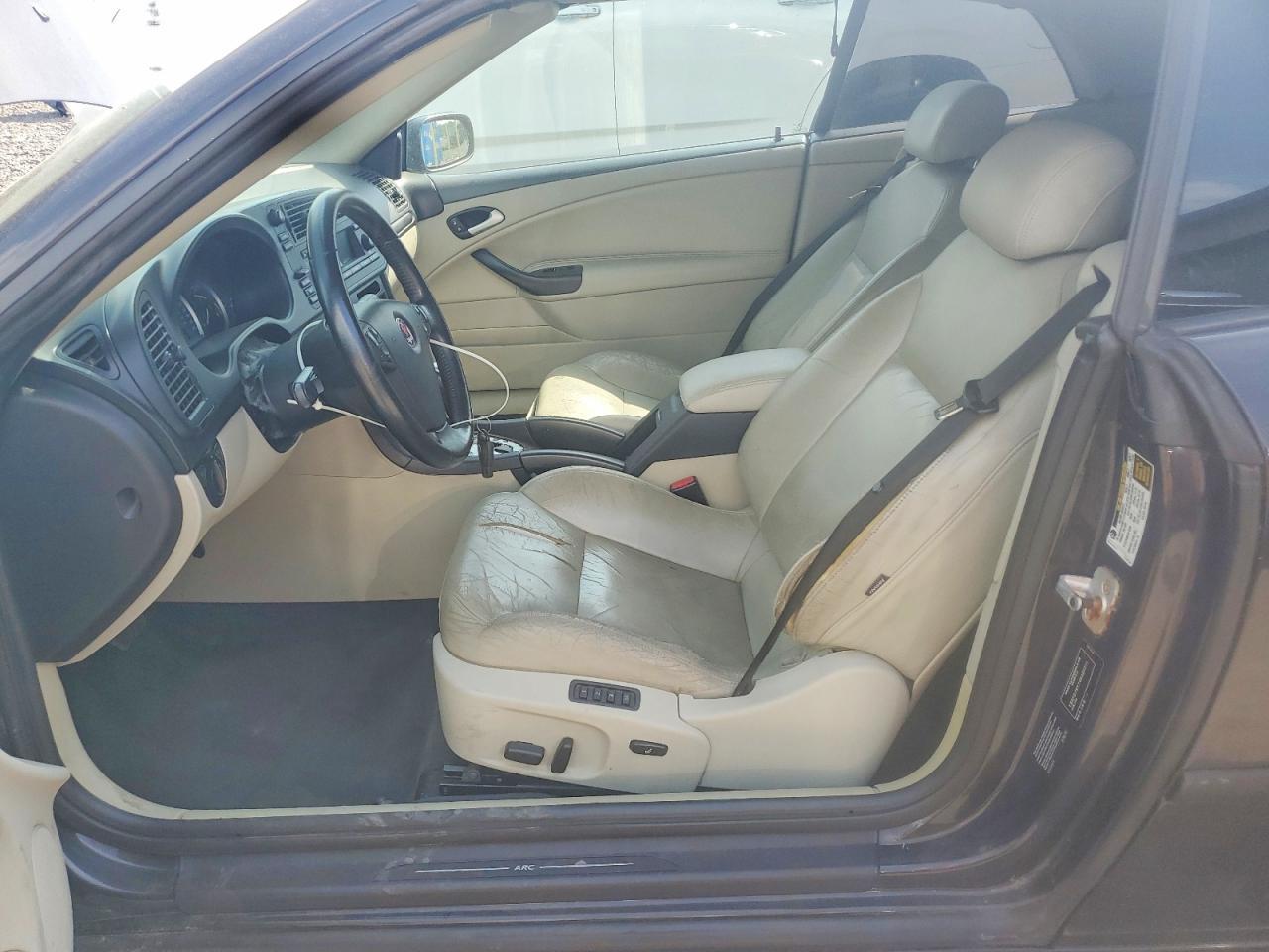 2004 Saab 9-3 Arc - Image 7