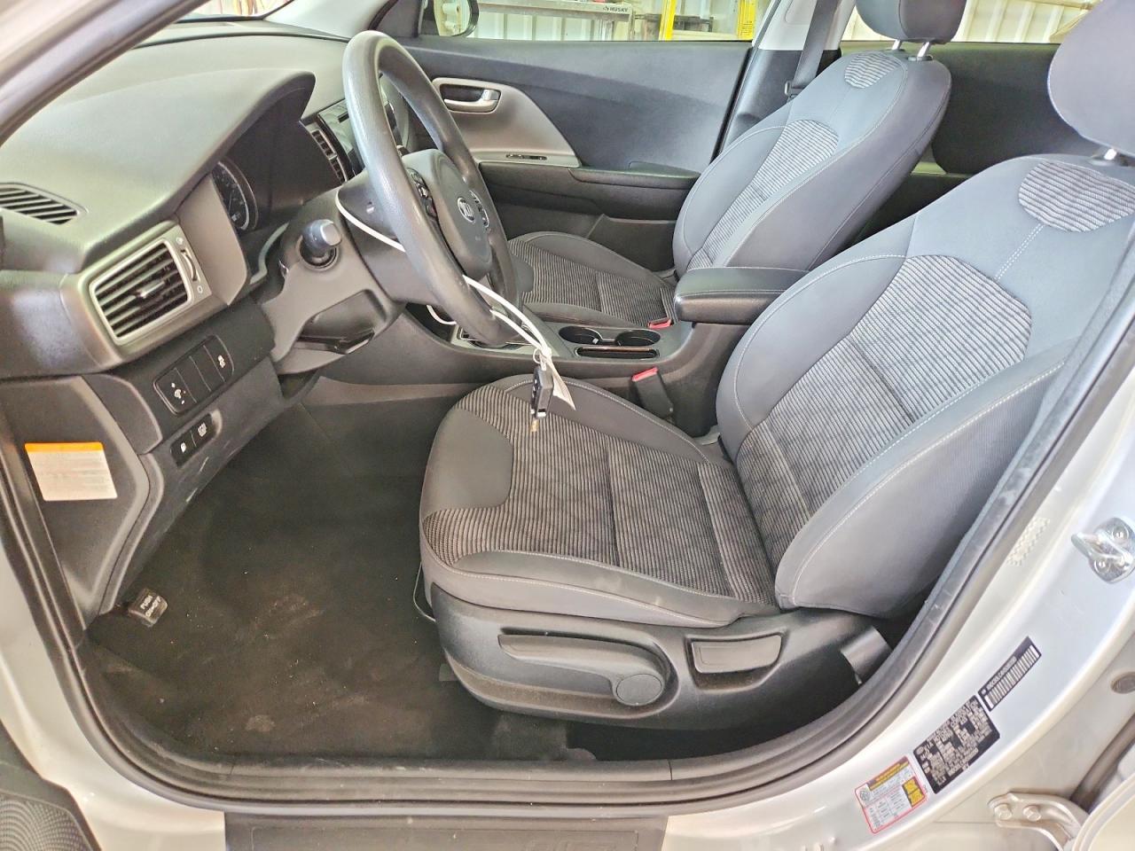 2017 Kia Niro Fe - Фото 7