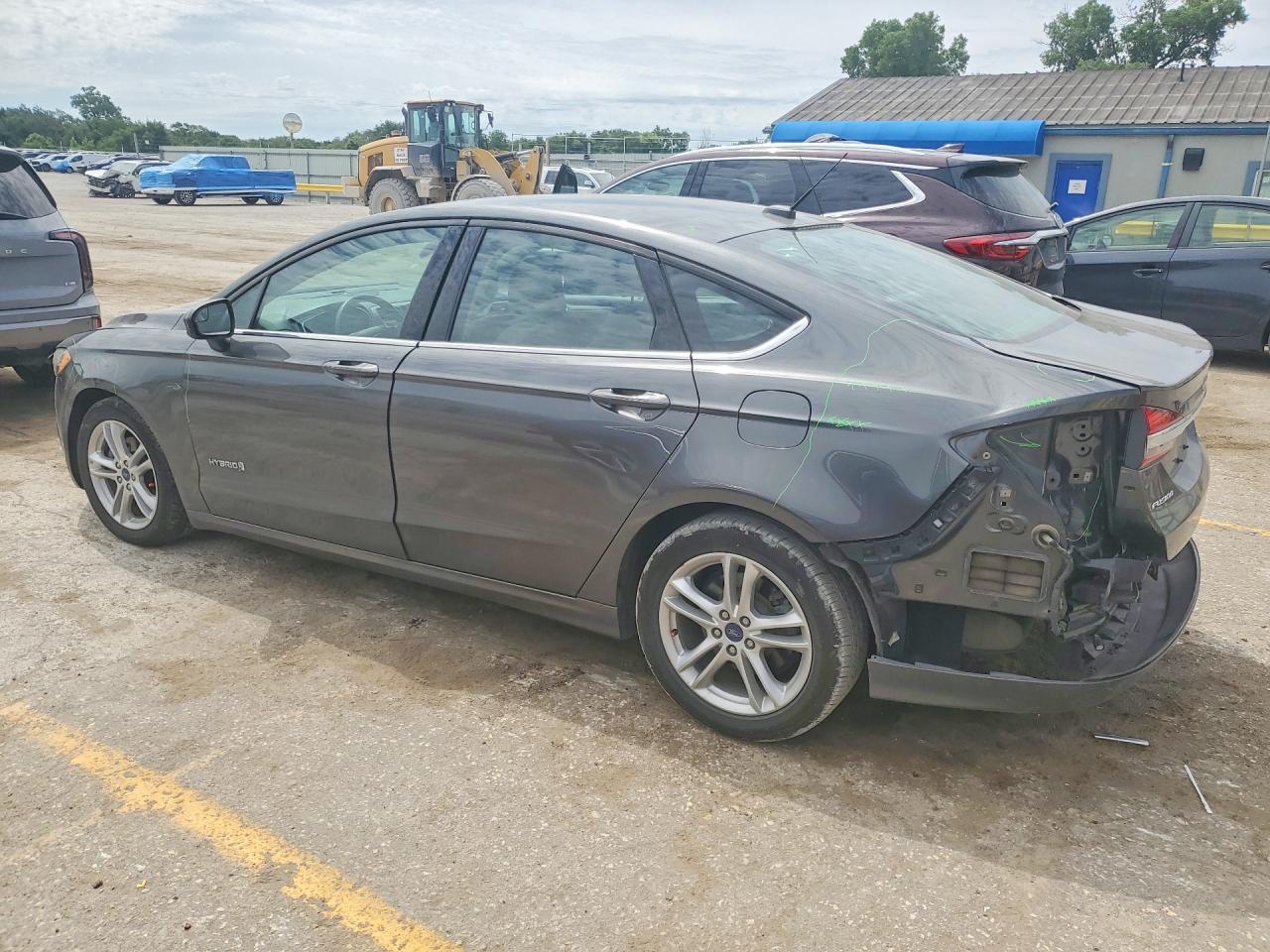 2018 Ford Fusion S Hybrid - Фото 2