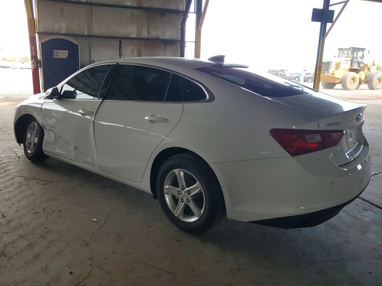 2024 Chevrolet Malibu Ls - Image 2