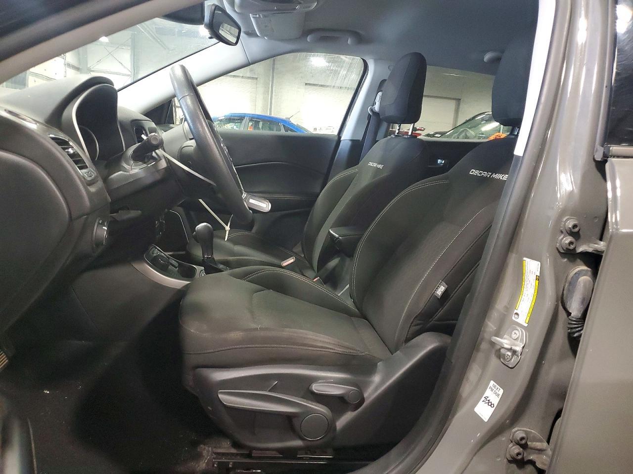 2021 Jeep Compass Sport - Фото 7