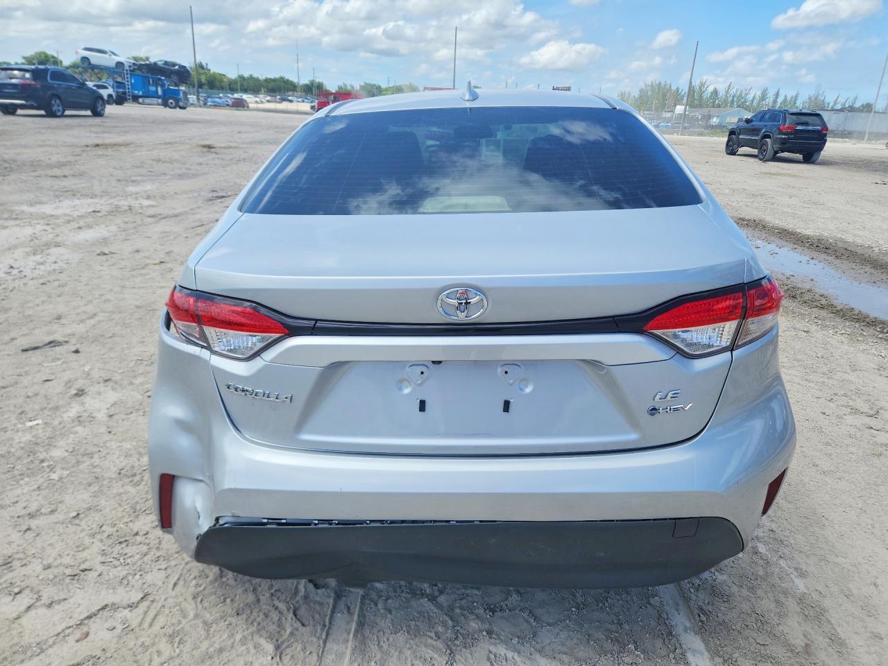 2026 Toyota Corolla Hybrid Le - Фото 6