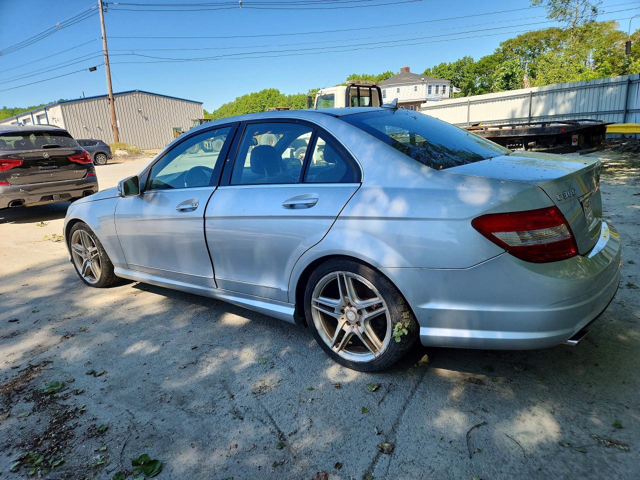 2011 Mercedes-Benz C 300 4Matic - Фото 2