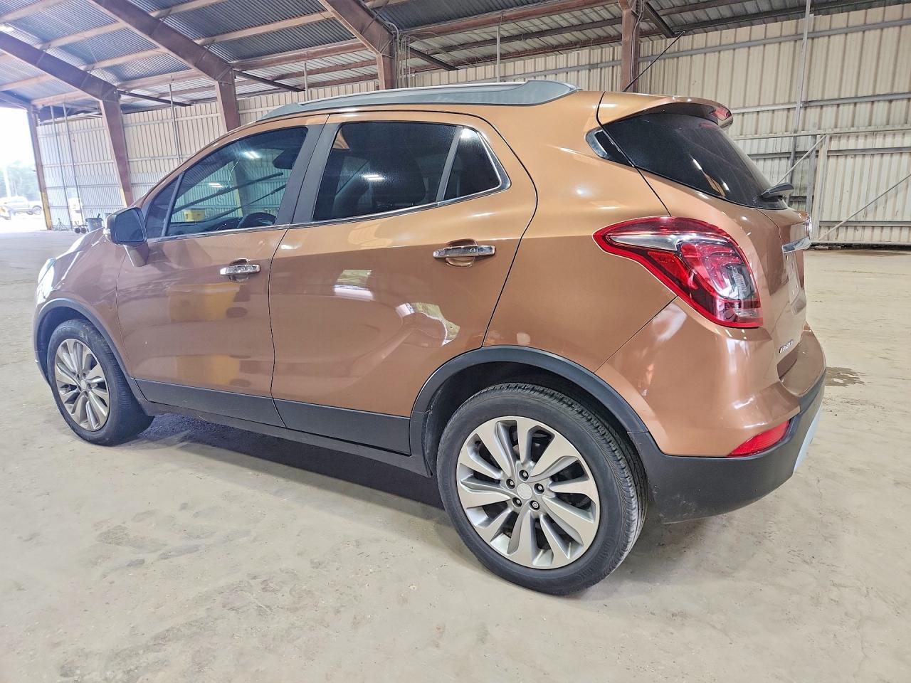 2017 Buick Encore Preferred - Фото 2