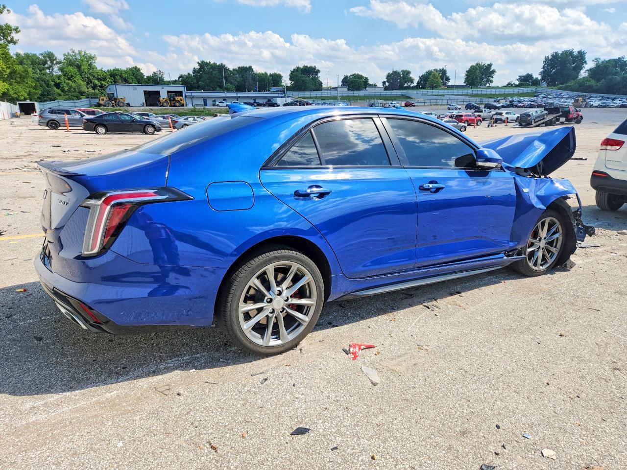 2021 Cadillac Ct4 Sport - Image 3