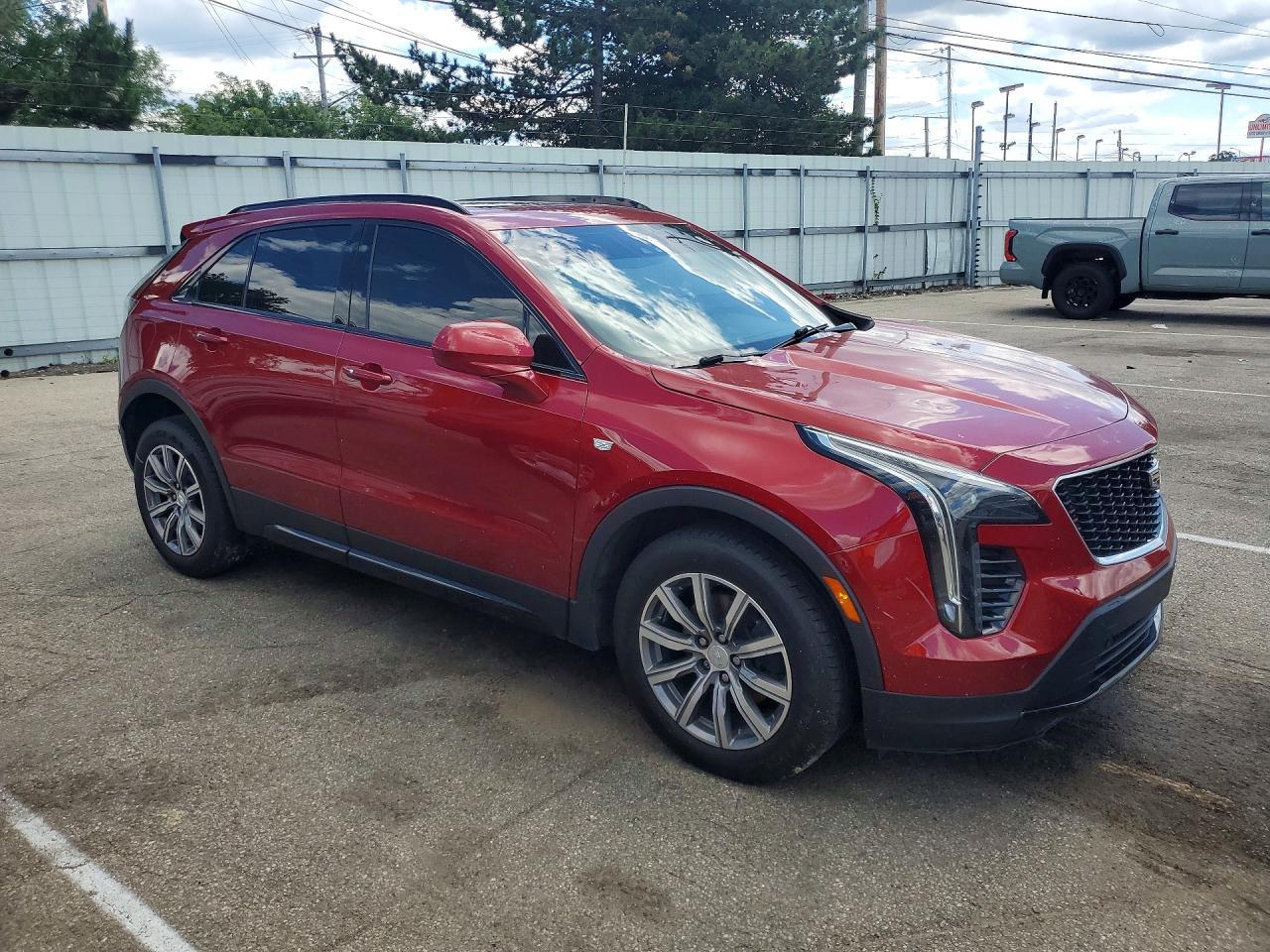 2020 Cadillac Xt4 Sport - Image 4